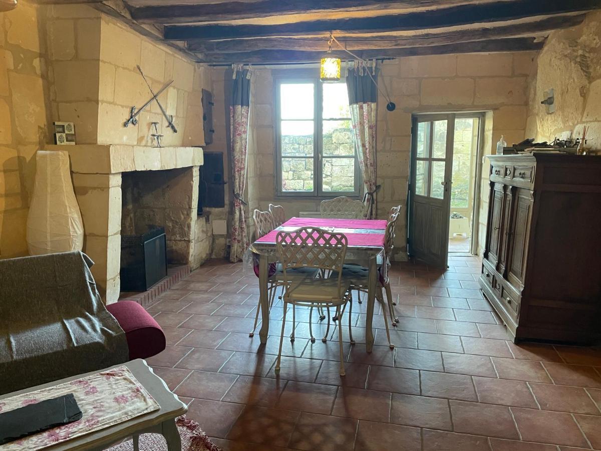 L'Escale Troglo Au Bord De La Loire Villa Souzay-Champigny Kültér fotó