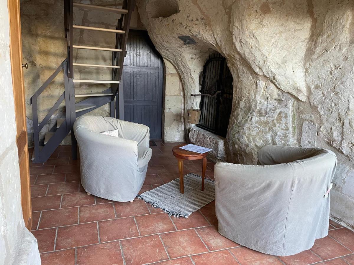 L'Escale Troglo Au Bord De La Loire Villa Souzay-Champigny Kültér fotó