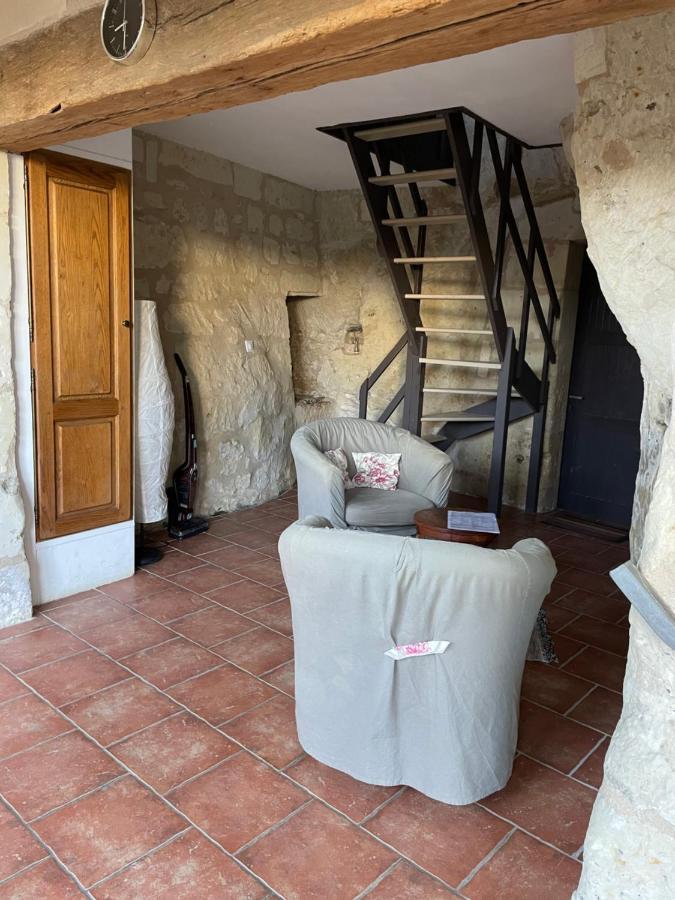 L'Escale Troglo Au Bord De La Loire Villa Souzay-Champigny Kültér fotó