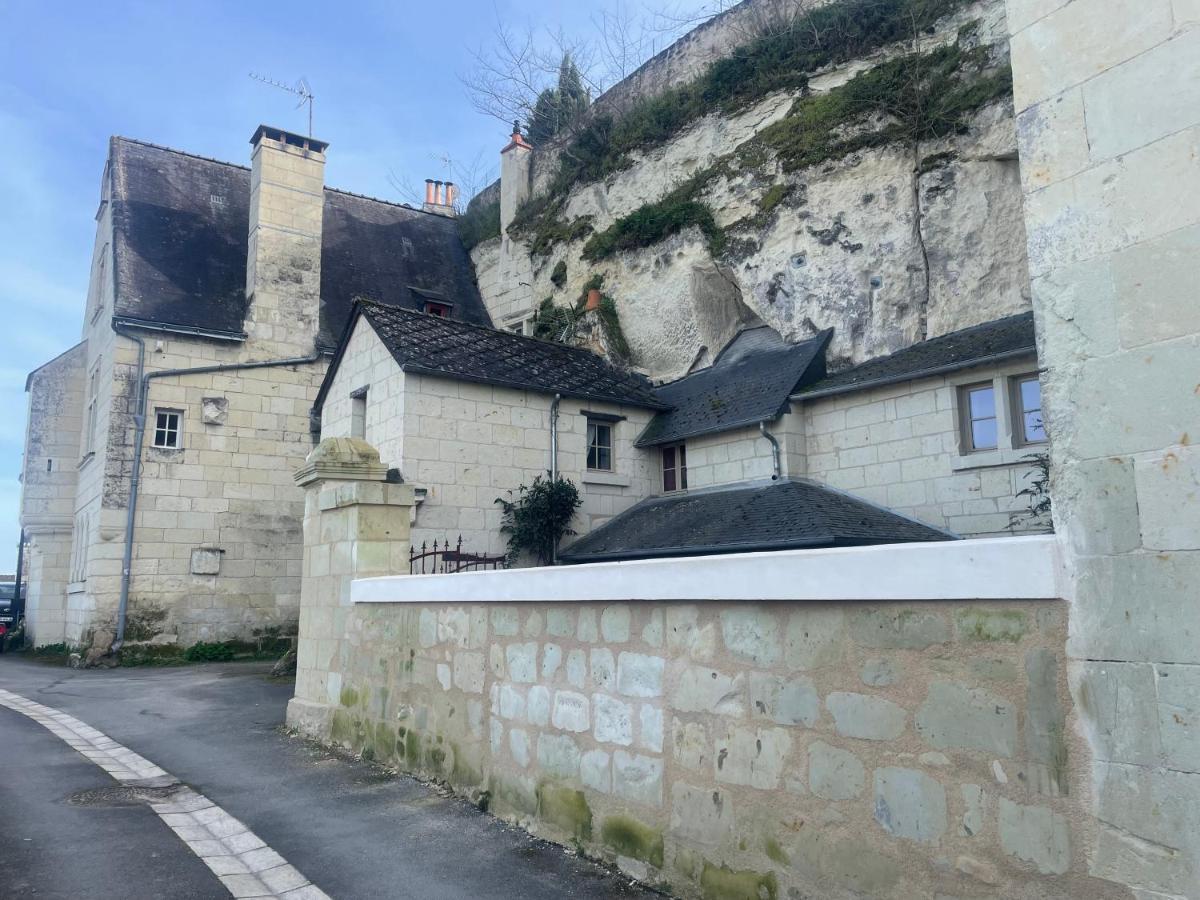 L'Escale Troglo Au Bord De La Loire Villa Souzay-Champigny Kültér fotó