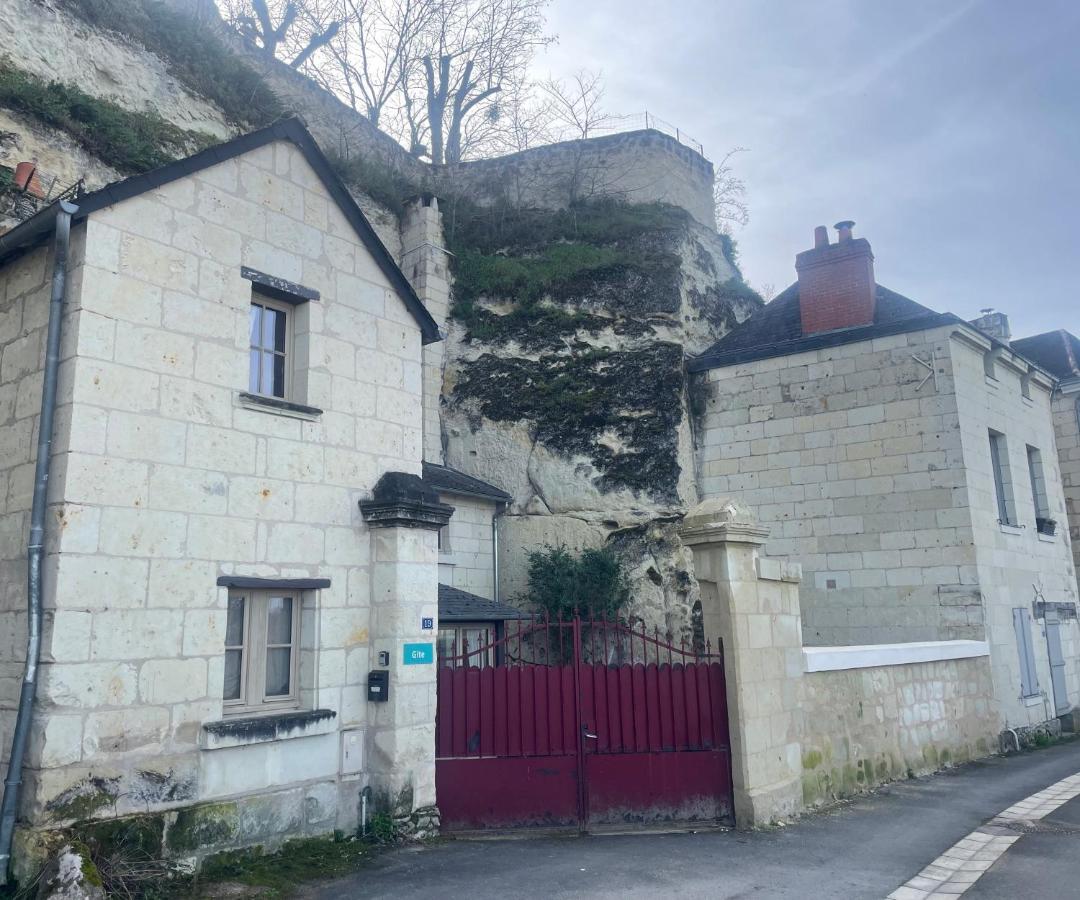 L'Escale Troglo Au Bord De La Loire Villa Souzay-Champigny Kültér fotó